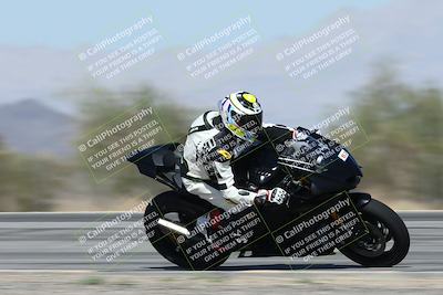 media/Oct-02-2025-Racers Edge (Thu) [[2c91cb6ab3]]/3-B Group/Session 5-Turn 3 Inside Pans (2pm)/